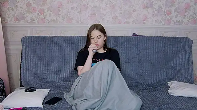 BettyCherryX online show from January 2025 04:18:01 AM