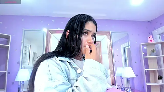 scarlette 15  online show from April 2026 03:13:02 AM