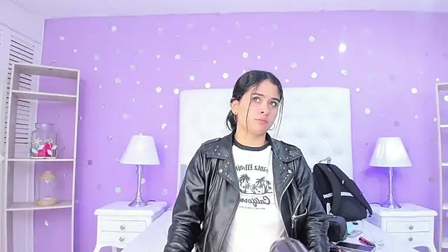 scarlette 15  online show from November 2025 02:55:02 AM