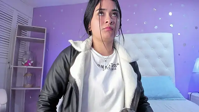 scarlette 15  online show from February 2026 03:03:02 AM