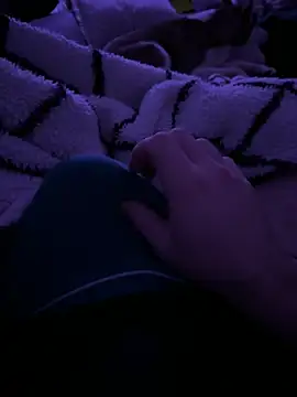 Snapshot of unconnudu21000 chatting on December 2024 05:17:01 AM unconnudu21000 online show from December 2024 05:17:01 AM