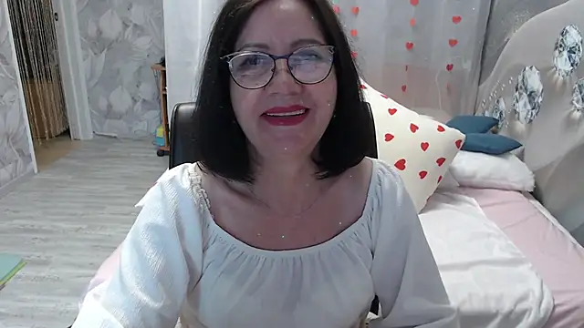 OlgaHottie online show from June 2026 11:43:01 PM
