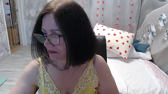 OlgaHottie online show from May 2026 11:43:02 PM
