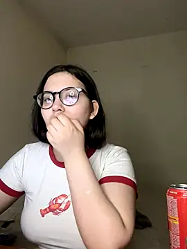 Prudie Gabriella online show from November 2025 07:06:01 PM