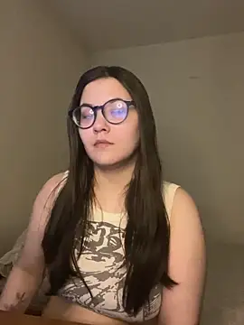 Prudie Gabriella online show from November 2025 12:42:02 PM