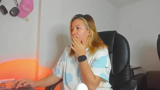 alma fenix online show from March 2026 11:34:02 AM