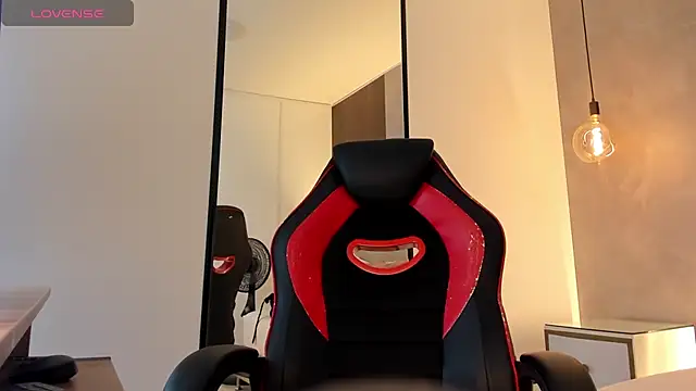 Snapshot of alma_fenix chatting on October 2025 12:14:02 PM alma fenix online show from October 2025 12:14:02 PM