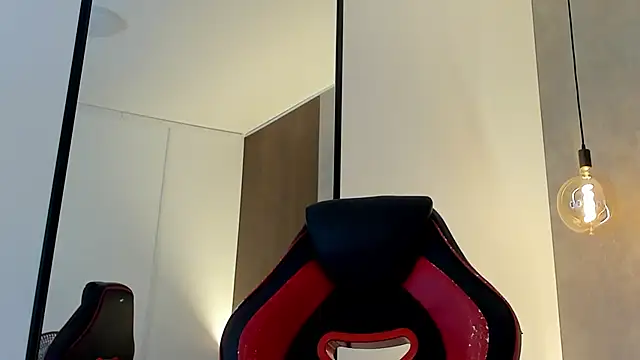 Snapshot of alma_fenix chatting on October 2025 12:24:01 PM alma fenix online show from October 2025 12:24:01 PM