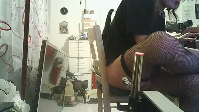 Snapshot of cyril020202 chatting on October 2025 05:13:02 PM cyril020202 online show from October 2025 05:13:02 PM