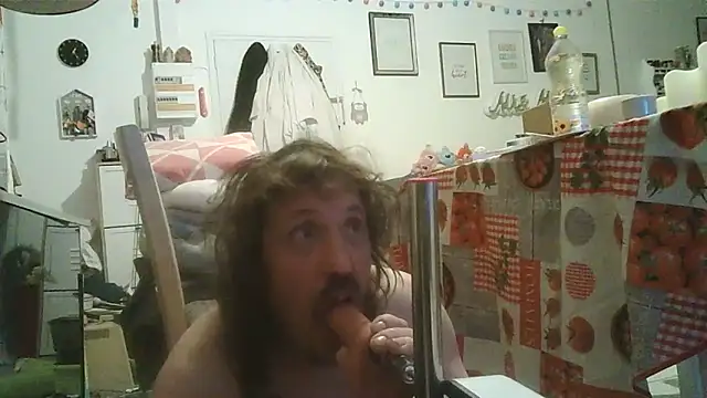 Snapshot of cyril020202 chatting on October 2025 04:30:01 PM cyril020202 online show from October 2025 04:30:01 PM