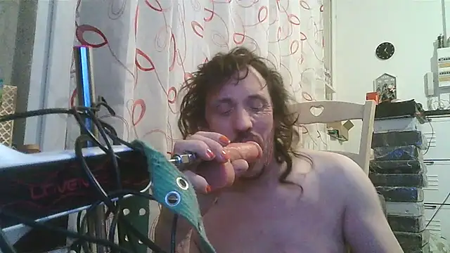 Snapshot of cyril020202 chatting on January 2026 11:47:02 PM cyril020202 online show from January 2026 11:47:02 PM