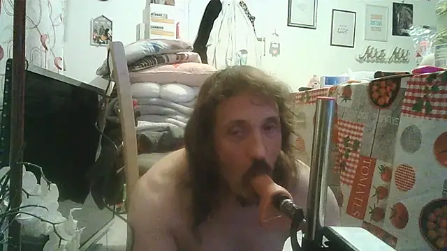 Snapshot of cyril020202 chatting on October 2025 08:54:01 PM cyril020202 online show from October 2025 08:54:01 PM