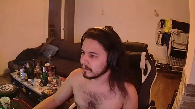 Snapshot of bananahot31 chatting on December 2024 06:42:01 AM bananahot31 online show from December 2024 06:42:01 AM