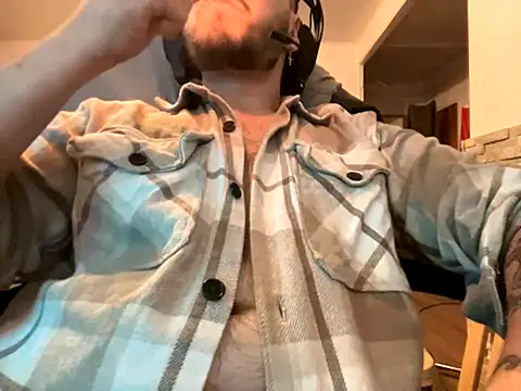 Snapshot of bananahot31 chatting on October 2025 02:25:02 AM bananahot31 online show from October 2025 02:25:02 AM