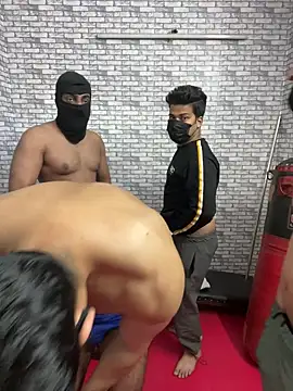 Snapshot of John_desihunk chatting on February 2026 06:40:02 PM John desihunk online show from February 2026 06:40:02 PM