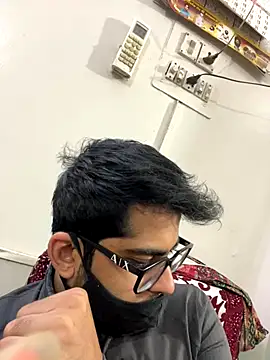 John desihunk online show from November 2025 05:35:01 PM