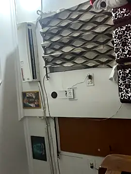 John desihunk online show from November 2025 05:46:02 PM