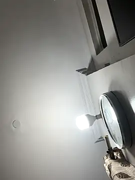 John desihunk online show from December 2025 05:34:02 PM