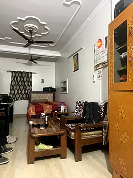 John desihunk online show from November 2025 06:14:01 PM