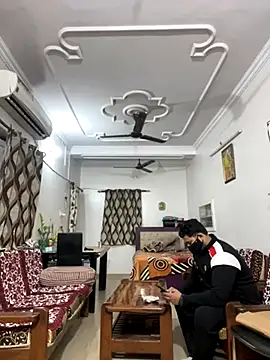 John desihunk online show from November 2025 05:24:01 PM