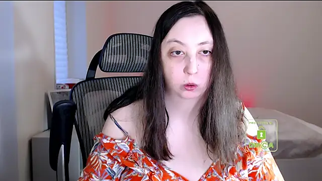 cute and hot online show from February 2026 02:47:02 PM