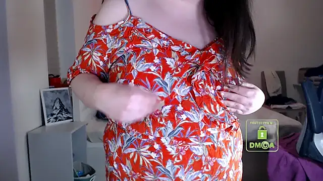 cute and hot online show from March 2026 04:41:02 PM