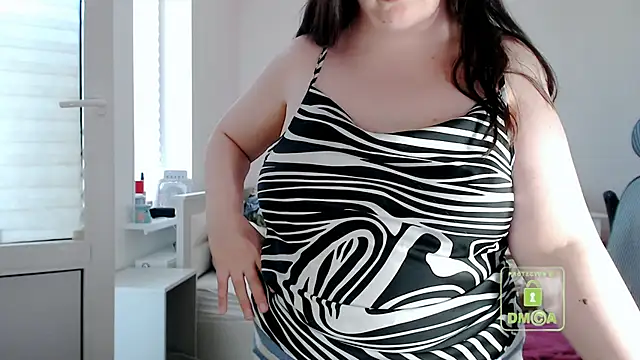 cute and hot online show from July 2026 03:12:02 PM
