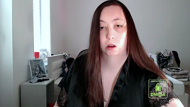 Snapshot of cute_and_hot chatting on May 2026 12:44:01 PM cute and hot online show from May 2026 12:44:01 PM