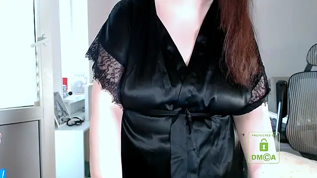 Snapshot of cute_and_hot chatting on June 2026 03:13:02 PM cute and hot online show from June 2026 03:13:02 PM
