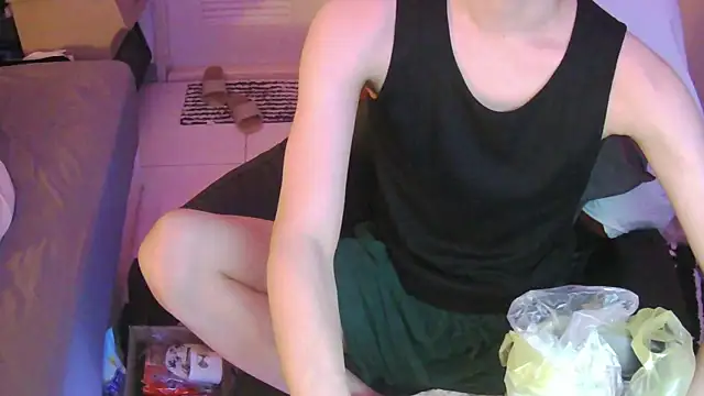 Snapshot of Ray175oo chatting on June 2026 05:14:01 PM Ray175oo online show from June 2026 05:14:01 PM
