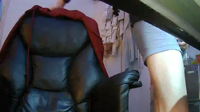 Ray175oo online show from April 2026 07:42:01 PM