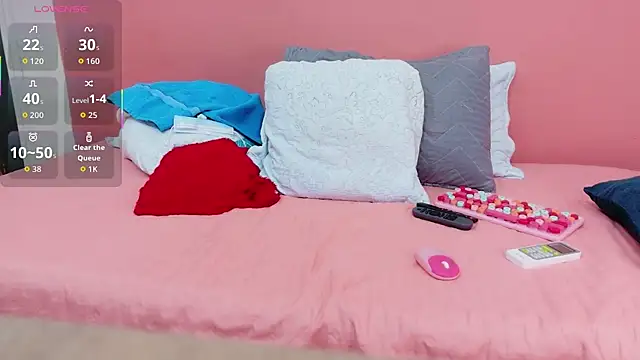 Snapshot of hotlatinateacher chatting on October 2025 07:36:01 PM hotlatinateacher online show from October 2025 07:36:01 PM