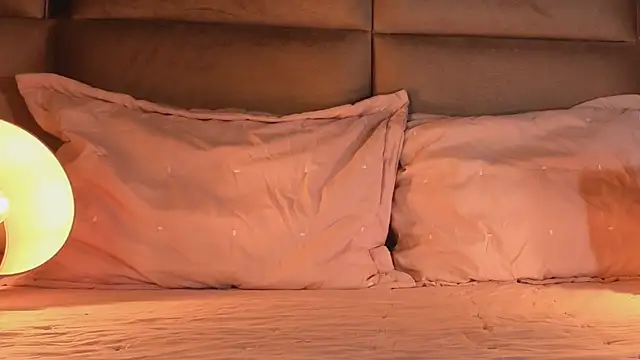 angelinepossy online show from November 2025 09:48:01 PM