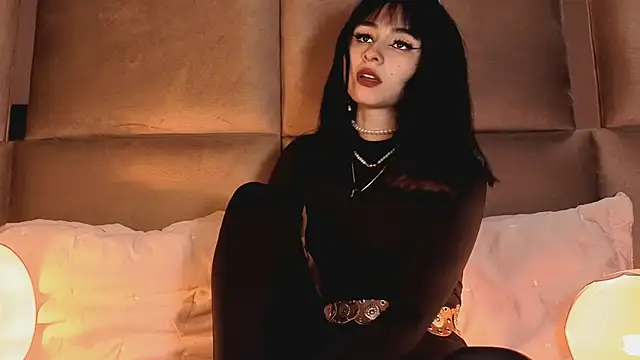 angelinepossy online show from November 2025 09:19:01 PM