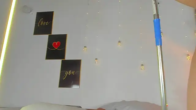 angelinepossy online show from March 2025 02:48:01 AM