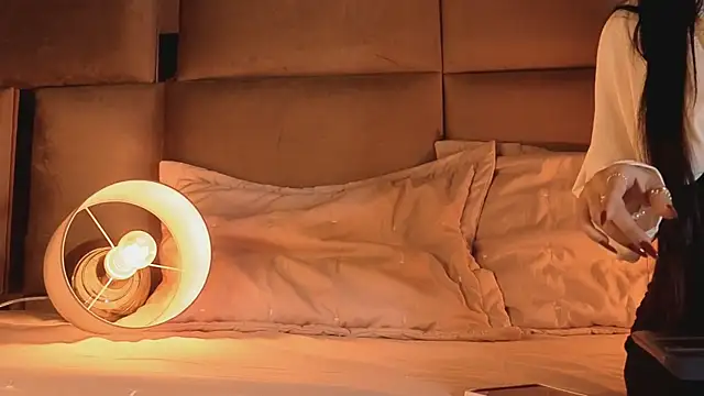 angelinepossy online show from November 2025 09:31:01 PM