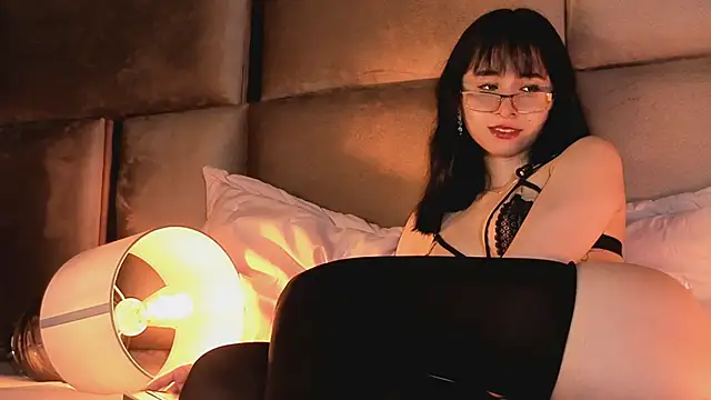 angelinepossy online show from November 2025 09:48:02 PM