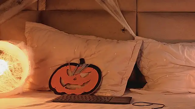 angelinepossy online show from October 2025 09:47:01 PM