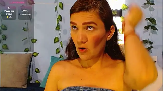 venus swet  online show from July 2026 09:15:01 PM
