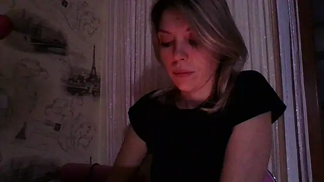 Snapshot of VelvetLove287 chatting on March 2025 07:38:01 PM VelvetLove287 online show from March 2025 07:38:01 PM