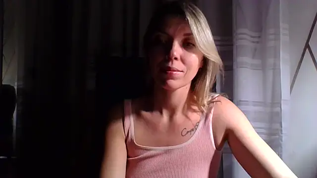 VelvetLove287 online show from February 2026 08:19:02 PM