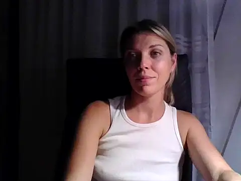 Snapshot of VelvetLove287 chatting on September 2025 06:58:02 PM VelvetLove287 online show from September 2025 06:58:02 PM