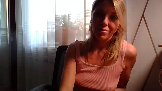 Snapshot of VelvetLove287 chatting on April 2026 09:16:02 AM VelvetLove287 online show from April 2026 09:16:02 AM