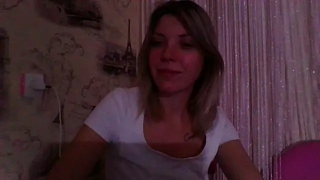 Snapshot of VelvetLove287 chatting on March 2025 07:38:02 PM VelvetLove287 online show from March 2025 07:38:02 PM