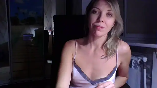 VelvetLove287 online show from November 2025 09:37:01 PM