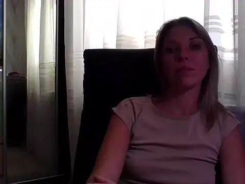 Snapshot of VelvetLove287 chatting on September 2025 03:18:02 PM VelvetLove287 online show from September 2025 03:18:02 PM