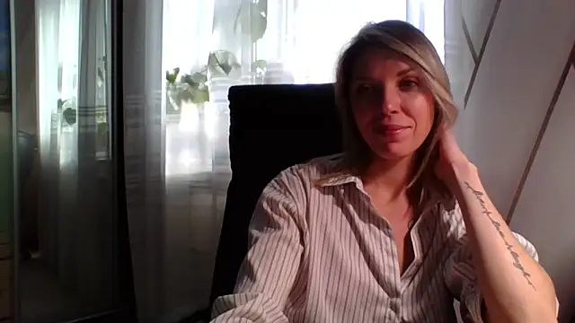 VelvetLove287 online show from February 2026 02:28:01 PM