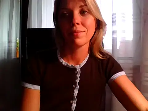 Snapshot of VelvetLove287 chatting on October 2025 01:34:01 PM VelvetLove287 online show from October 2025 01:34:01 PM