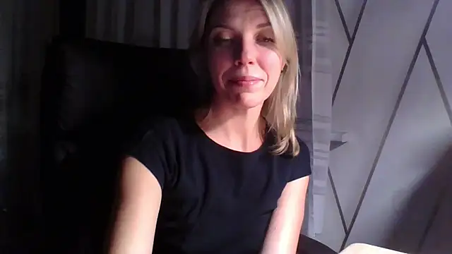 VelvetLove287 online show from January 2026 04:25:02 PM