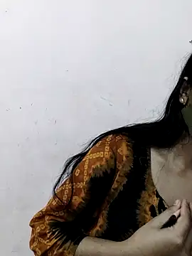 Arisha- online show from November 2025 02:17:01 PM